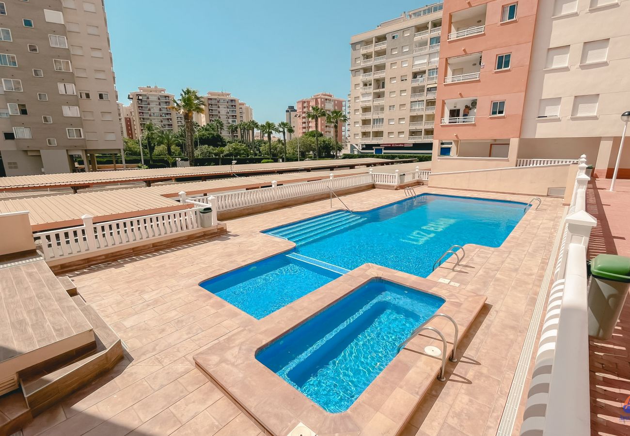 Apartamento en La Manga del Mar Menor - Luz Bahía 1-8º-3