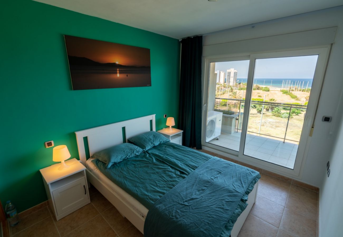 Apartamento en La Manga del Mar Menor - W/ V.Golf 2-4D admer