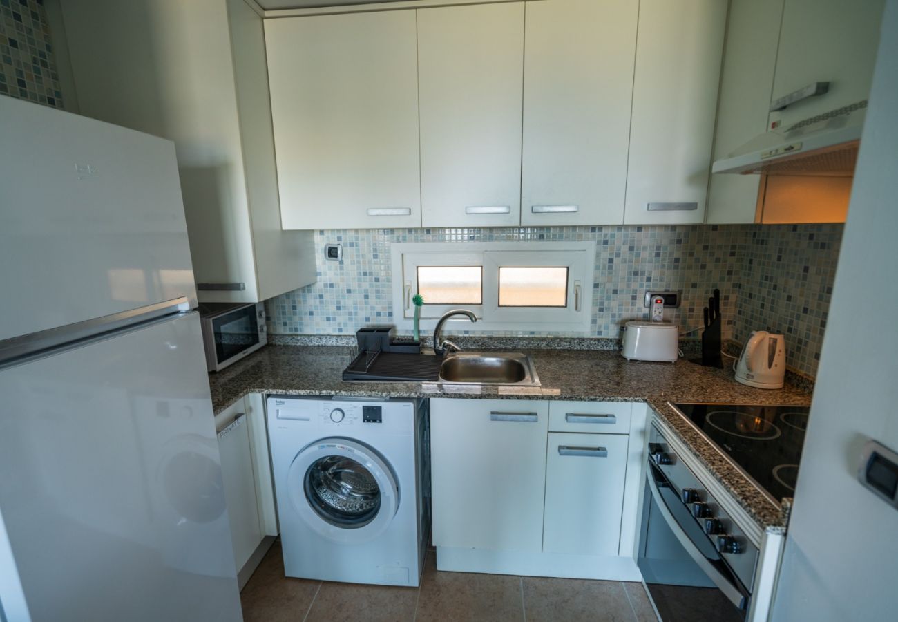 Apartamento en La Manga del Mar Menor - W/ V.Golf 2-4D admer