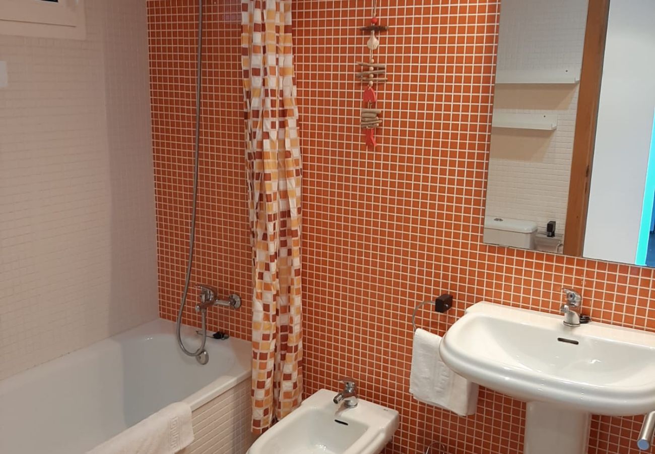 Apartamento en La Manga del Mar Menor - W/ V.Golf 2-4D admer