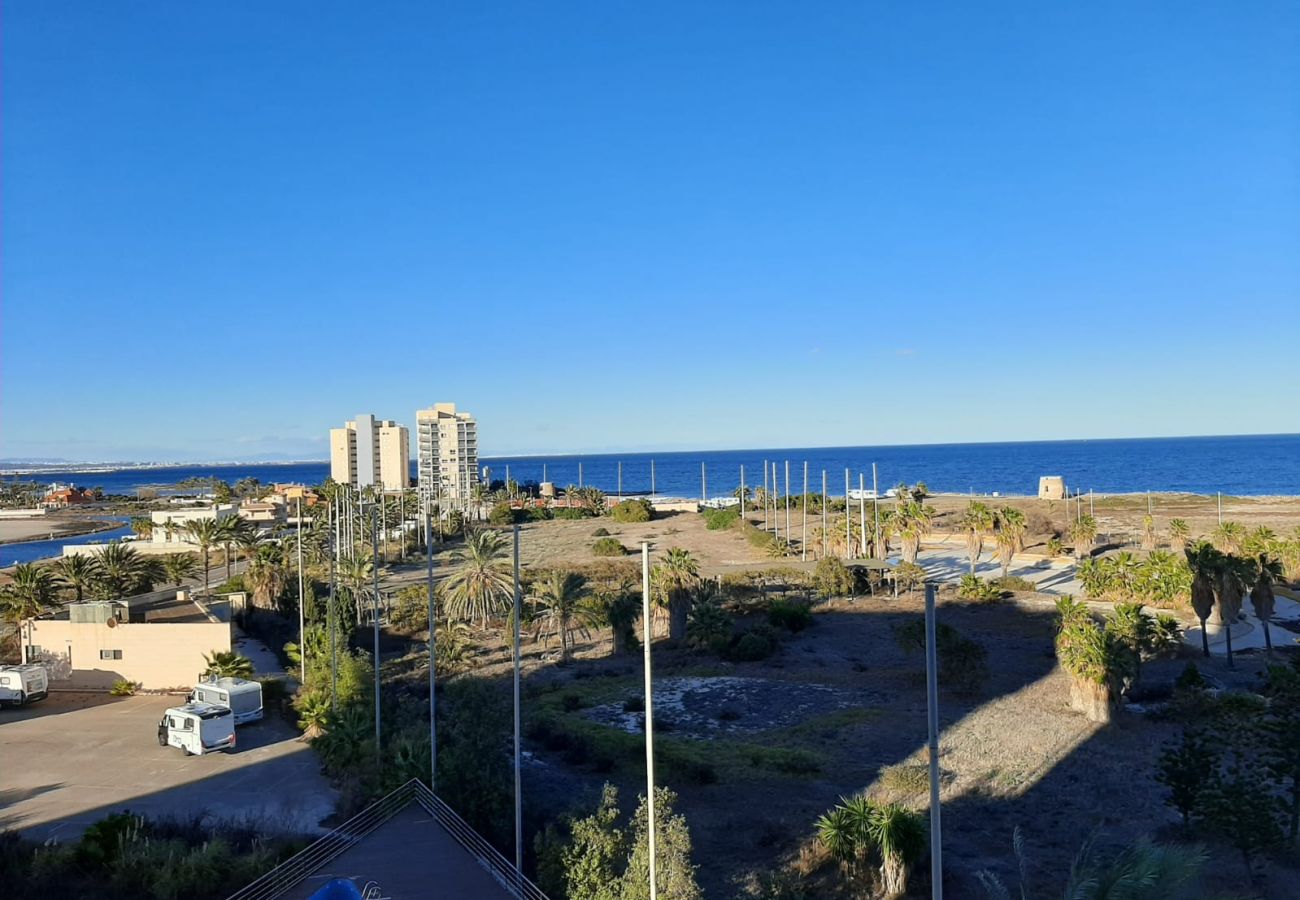 Apartamento en La Manga del Mar Menor - W/ V.Golf 2-4D admer