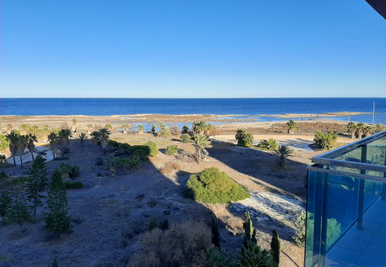 Apartamento en La Manga del Mar Menor - W/ V.Golf 2-4D admer