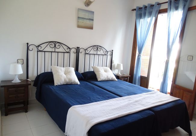 Apartamento en La Manga del Mar Menor - Aldeas Taray 100 Admer