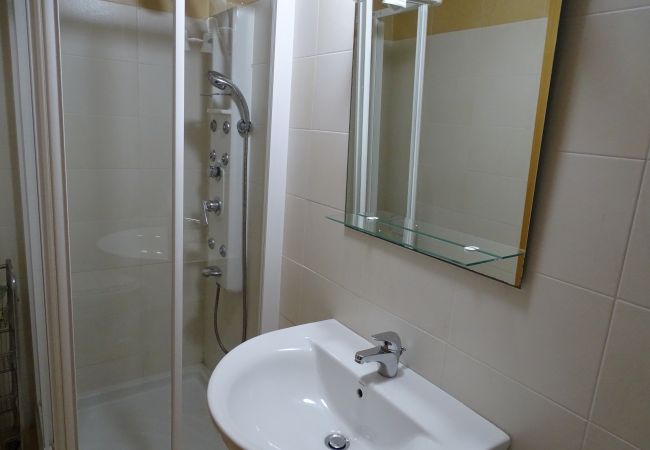 Apartamento en La Manga del Mar Menor - P.Cormorán4-2-2-8 Admer Apartamento en La Manga del Mar Menor - P.Cormorán4-2-2-8 Admer