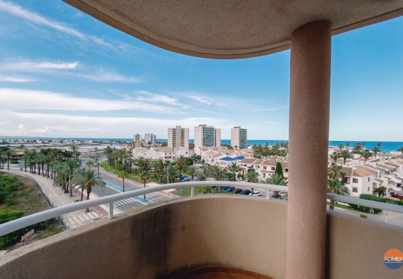 Apartamento en La Manga del Mar Menor - C. Veneziola  A-5ºJ