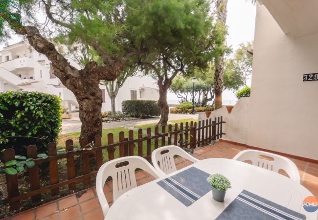 Apartamento en La Manga del Mar Menor - Aldeas Taray 329 Admer