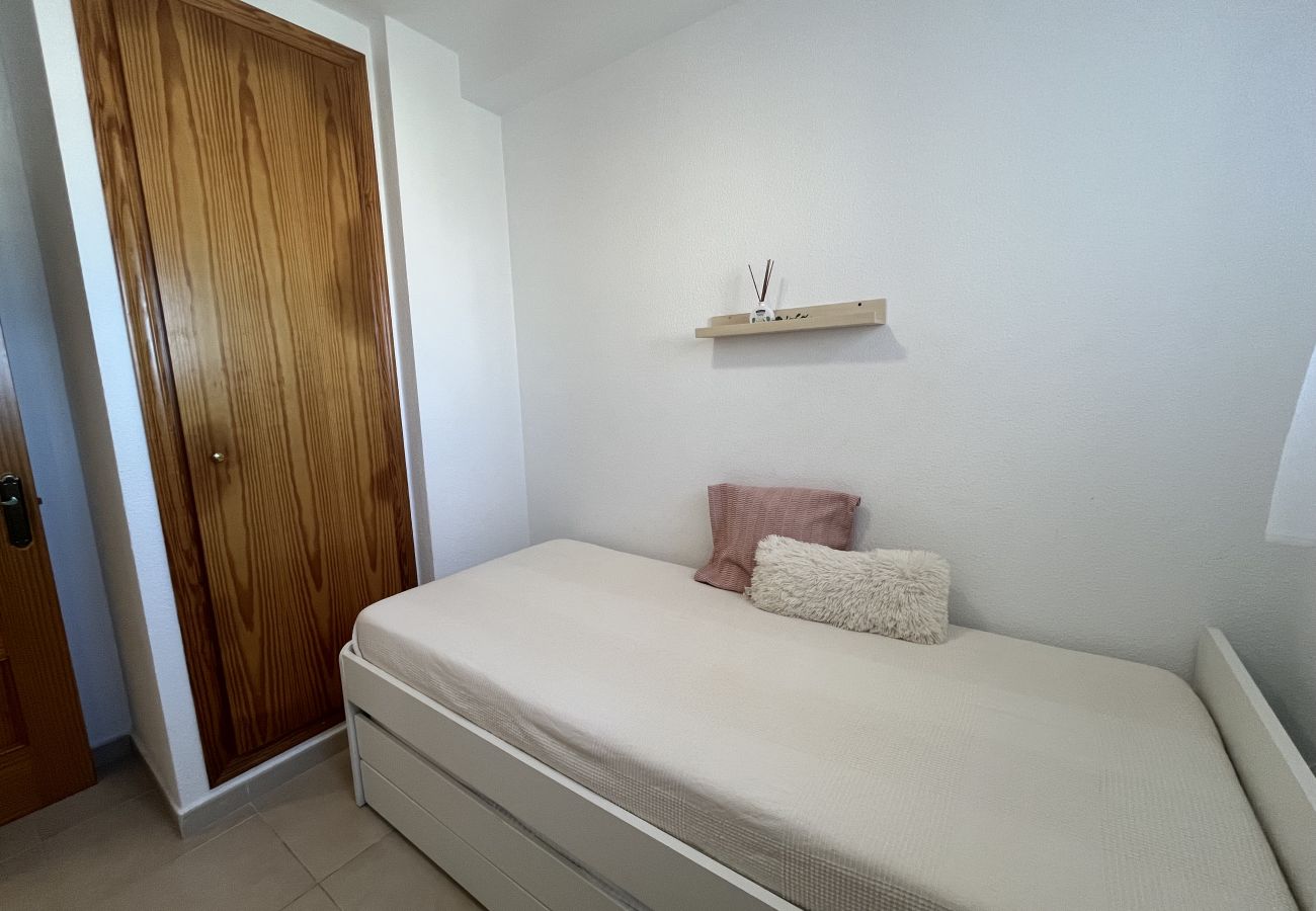 Apartamento en La Manga del Mar Menor - C. Veneziola A 6ºF