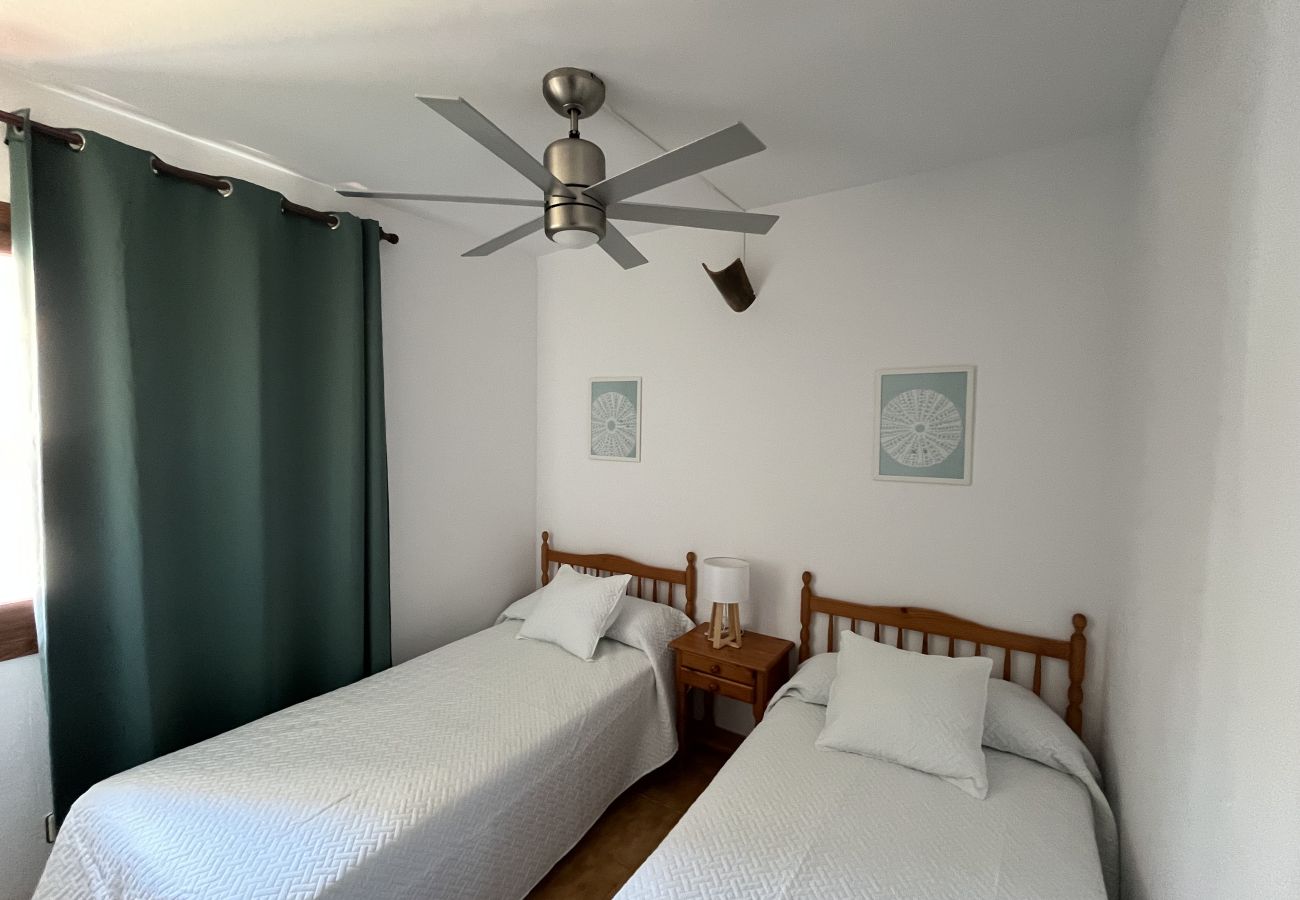 Apartamento en La Manga del Mar Menor - Aldeas Taray 280 Admer