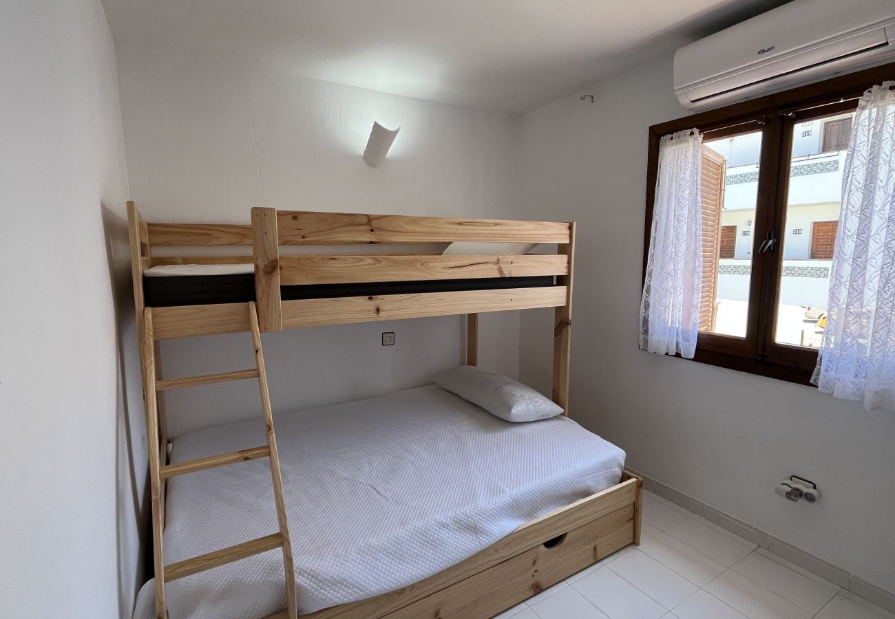 Apartamento en La Manga del Mar Menor - Aldeas Taray 284 Admer