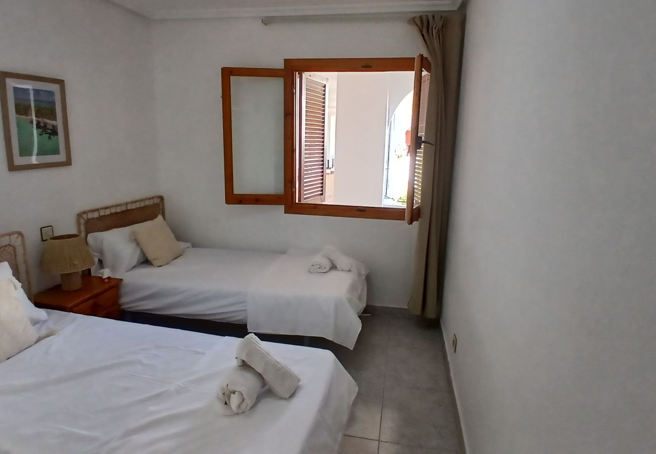 Apartamento en La Manga del Mar Menor - Aldeas taray 372 Admer