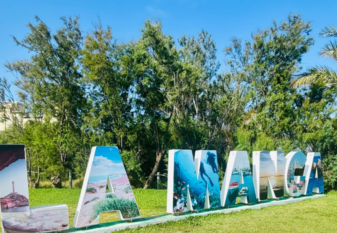 Apartamento en La Manga del Mar Menor - Aldeas taray 372 Admer