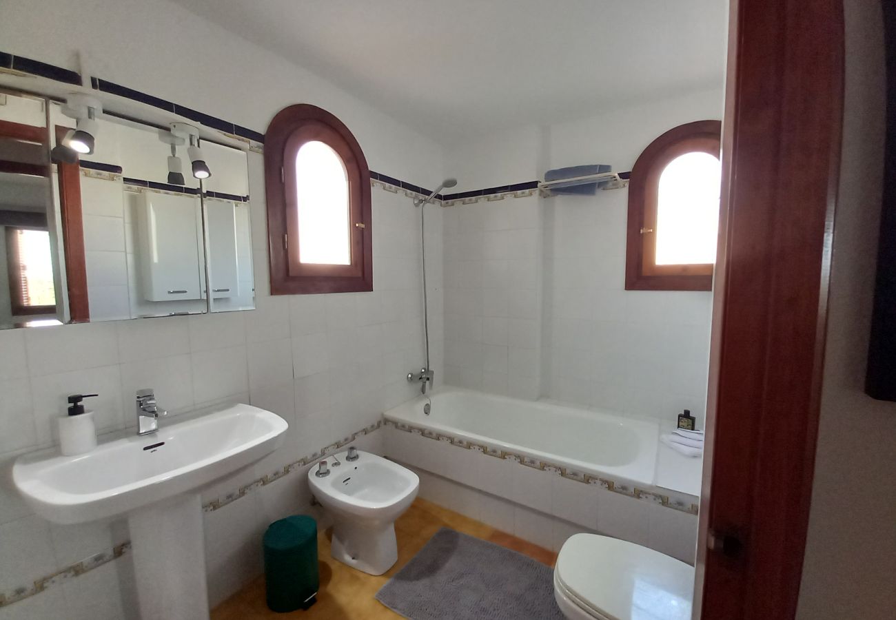 Apartamento en La Manga del Mar Menor - Aldeas Taray 048 Admer